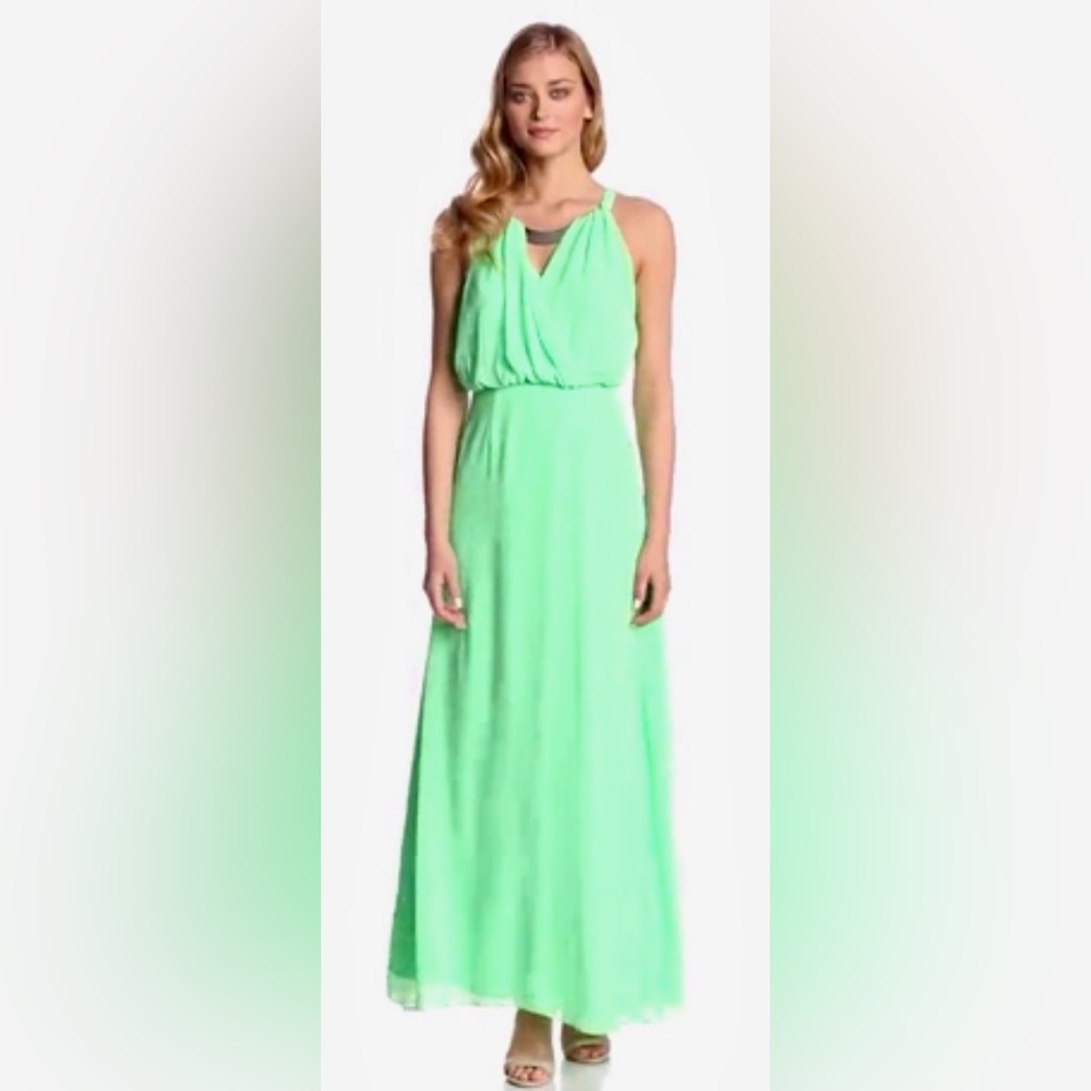 Vince Camuto Key Lime Sleeveless Halter Neck Chiffon Gown Metal Neck Detail ZB8